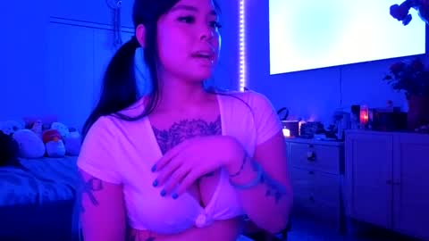 DOLLLFACE online show from 02-19-25, 04:55