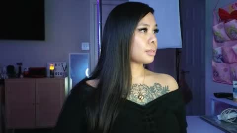 DOLLLFACE online show from 02-25-25, 06:58