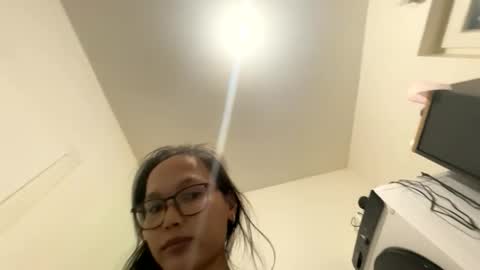 dolly2425 online show from 03-29-26, 07:25