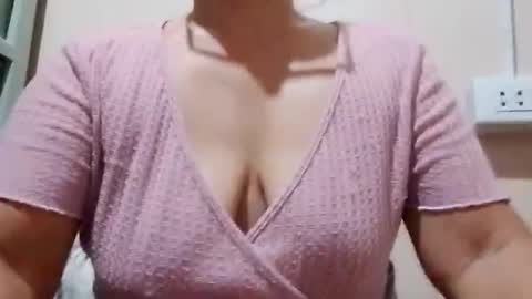 dolly926661 online show from 06-27-26, 09:36