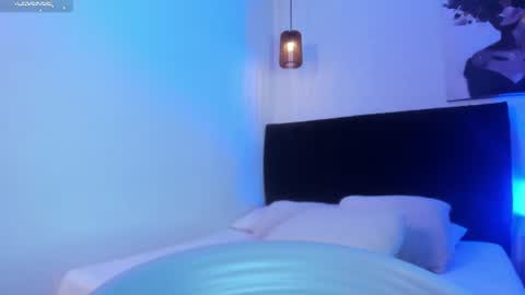 Call me Zoe  online show from 07-24-26, 05:49