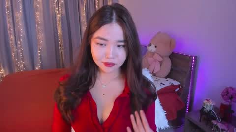 Dollya online show from 04-27-26, 01:20