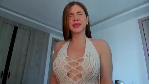 Snapshot of dollyprecious69 chatting on 03-14-26, 03:39 Daniela online show from 03-14-26, 03:39