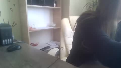 DollyRoma online show from 11-11-25, 08:36