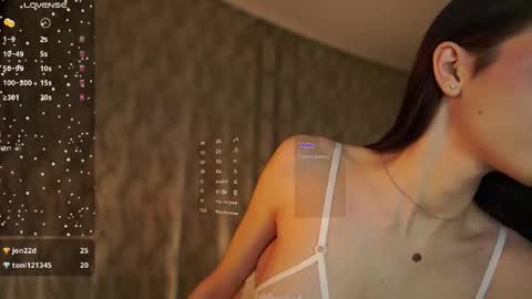 Snapshot of dollyvela chatting on 02-25-26, 08:51 Dolly online show from 02-25-26, 08:51