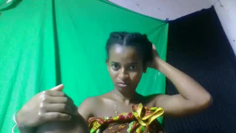 doloresslu online show from 02-25-26, 10:58