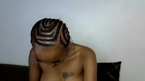Snapshot of dolsexy chatting on 07-09-26, 05:00 dolsexy online show from 07-09-26, 05:00