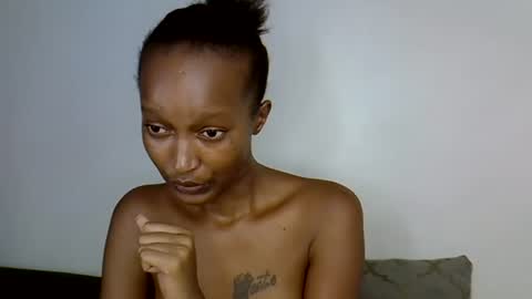 Snapshot of dolsexy chatting on 07-29-26, 08:12 dolsexy online show from 07-29-26, 08:12