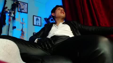 Diego Castell online show from 04-19-26, 01:27