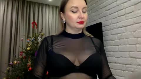 DOM MUMMY online show from 01-02-25, 06:12