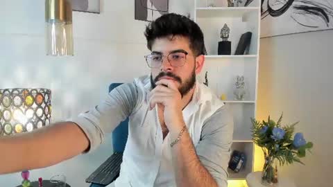 Snapshot of domboy_ chatting on 06-12-26, 08:41 domboy online show from 06-12-26, 08:41