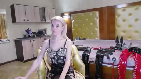 domcaprisse online show from 04-21-26, 11:05