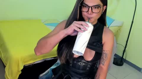 Snapshot of domina_angela chatting on 07-01-26, 08:41 ANGELA online show from 07-01-26, 08:41