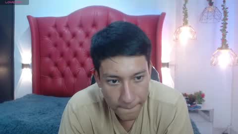 Snapshot of dominantboy4 chatting on 04-22-26, 10:55 domi online show from 04-22-26, 10:55