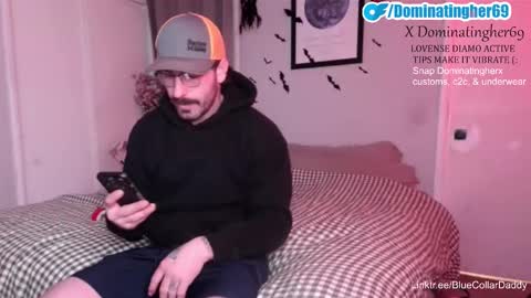 Snapshot of dominatingher69 chatting on 11-23-25, 12:21 dominatingher69 online show from 11-23-25, 12:21