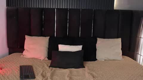 Dominic online show from 09-24-25, 02:48