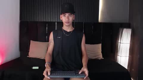 Dominic online show from 11-28-25, 11:18