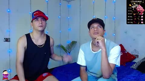 Snapshot of dominic_hanks chatting on 12-24-24, 09:50 DOMINIC AND ANDREW online show from 12-24-24, 09:50