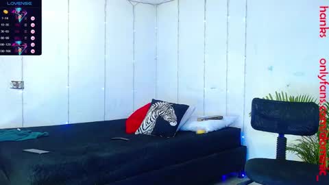 Snapshot of dominic_hanks chatting on 01-24-25, 07:51 DOMINIC AND ANDREW online show from 01-24-25, 07:51