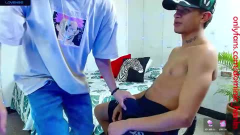 Snapshot of dominic_hanks chatting on 02-01-25, 05:49 DOMINIC AND ANDREW online show from 02-01-25, 05:49