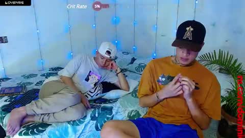 Snapshot of dominic_hanks chatting on 02-24-25, 10:15 DOMINIC AND ANDREW online show from 02-24-25, 10:15