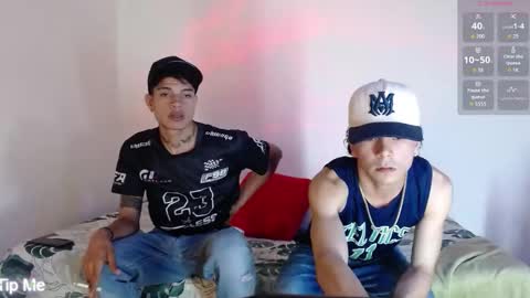 Snapshot of dominic_hanks chatting on 10-17-25, 12:30 DOMINIC AND ANDREW online show from 10-17-25, 12:30