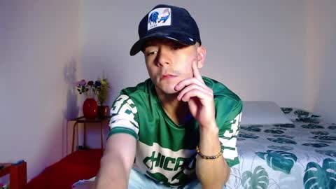 DOMINIC AND ANDREW online show from 04-05-26, 06:43