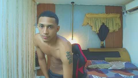 Snapshot of dominic_smith_ chatting on 04-04-26, 05:49 dominic_smith_ online show from 04-04-26, 05:49