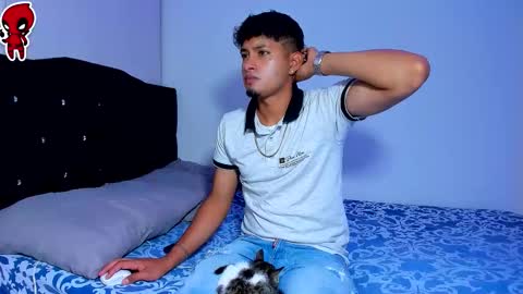  Dominic  online show from 03-11-26, 03:23