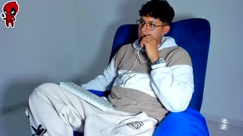  Dominic  online show from 05-30-26, 03:03