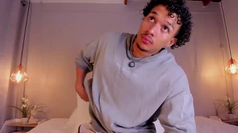 Snapshot of dominik_drake chatting on 05-30-26, 12:24 Dominik Drake online show from 05-30-26, 12:24