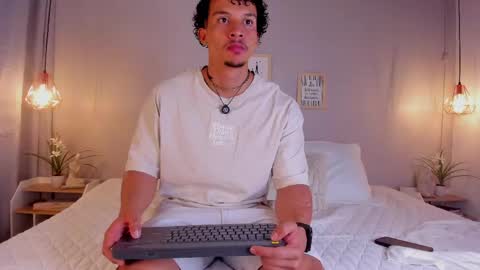 Snapshot of dominik_drake chatting on 06-03-26, 12:19 Dominik Drake online show from 06-03-26, 12:19