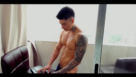 Snapshot of dominiofit chatting on 02-18-25, 02:27 Only fans Ronnie col---InstaRonniecolleman online show from 02-18-25, 02:27
