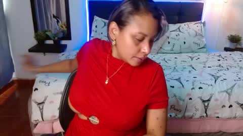  D O M I N K  online show from 04-21-26, 07:50