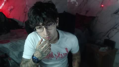 Snapshot of dominus_kane chatting on 04-20-26, 05:10 dominus_kane online show from 04-20-26, 05:10