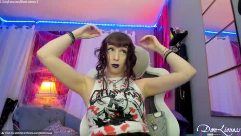DomLioness online show from 02-01-25, 12:29