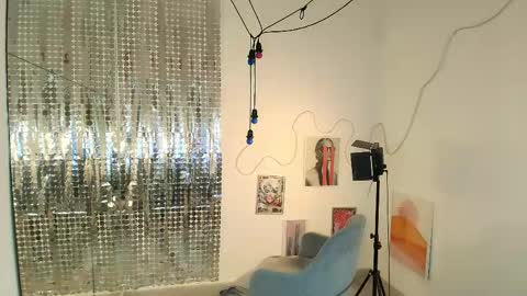 dona11a online show from 04-21-26, 02:51