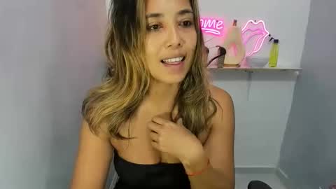 dona_tella online show from 05-24-26, 11:26