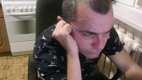 Snapshot of donalvafd chatting on 10-20-25, 05:24 donalvafd online show from 10-20-25, 05:24