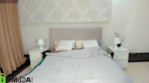 Snapshot of donnaaa_evans chatting on 09-26-25, 12:03 Donna On GMT2 Mon-Fri 3-9 AM online show from 09-26-25, 12:03