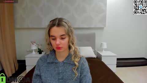 Donna On GMT2 Mon-Fri 3-9 AM online show from 01-12-26, 11:54