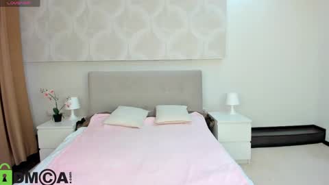 Donna On GMT2 Mon-Fri 3-9 AM online show from 04-24-26, 12:24