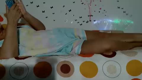 Snapshot of donnaconforme chatting on 12-16-24, 01:43 Dona online show from 12-16-24, 01:43