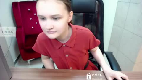 Snapshot of donnasia chatting on 05-03-26, 07:14 Sia online show from 05-03-26, 07:14