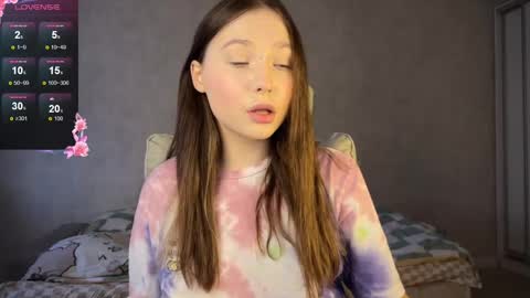 Snapshot of dontoch chatting on 02-17-25, 01:32 Stacy online show from 02-17-25, 01:32