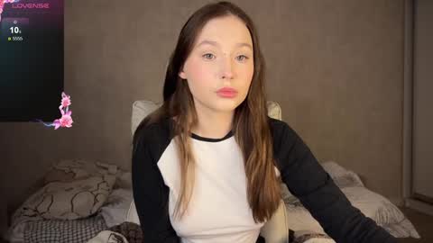 Snapshot of dontoch chatting on 02-22-25, 07:47 Stacy online show from 02-22-25, 07:47