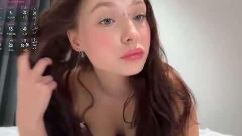 Stacy online show from 06-08-26, 05:35