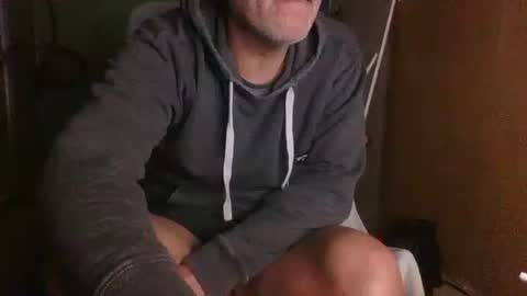 frenchfirefighter online show from 03-27-26, 12:05