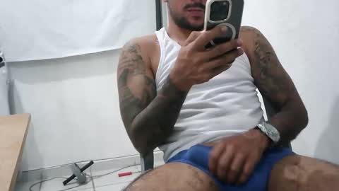 dony942879 online show from 12-19-25, 06:20