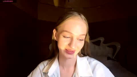 Anika online show from 04-22-26, 08:32